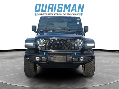 Used 2024 Jeep Wrangler Unlimited image 8