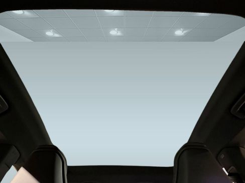 Certified 2022 Audi e-tron GT Prestige w/ Prestige Package image 19