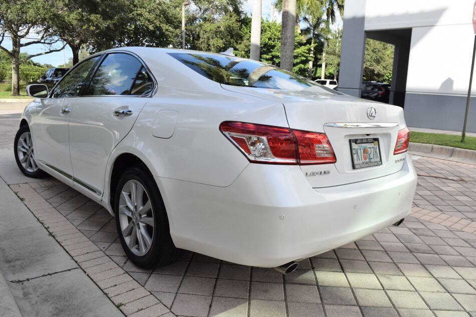 Used 2010 Lexus ES 350 FWD image 5