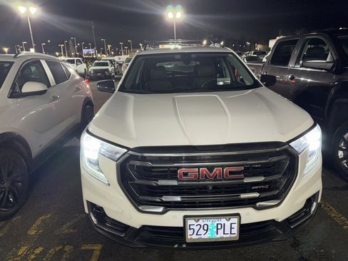 Used 2023 GMC Terrain AT4 w/ Infotainment Package II image 6