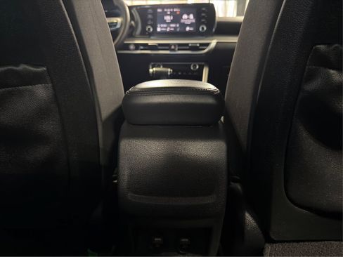 Used 2024 Kia K5 LXS FWD image 24
