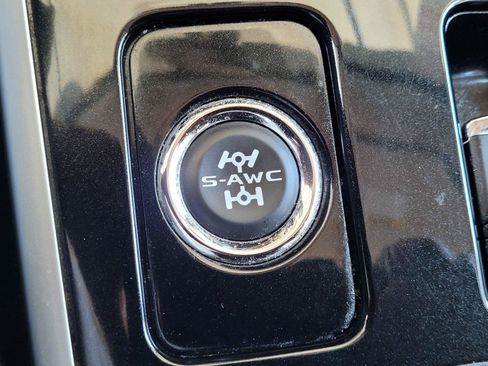 Used 2019 Mitsubishi Outlander GT AWD/4WD image 15
