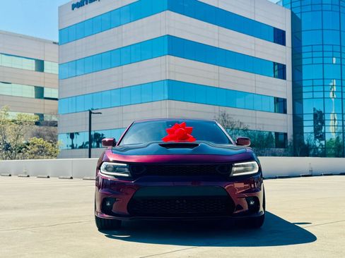 Used 2017 Dodge Charger R/T image 7