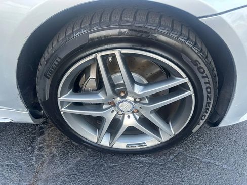 Used 2015 Mercedes-Benz S 550 4MATIC Sedan w/ Sport Package image 38