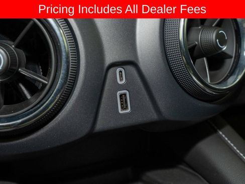 Used 2023 Chevrolet Blazer LT w/ Convenience Package FWD image 16