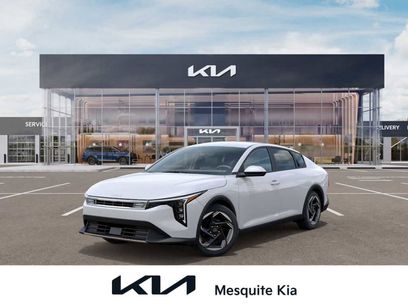 New 2025 Kia K4 EX