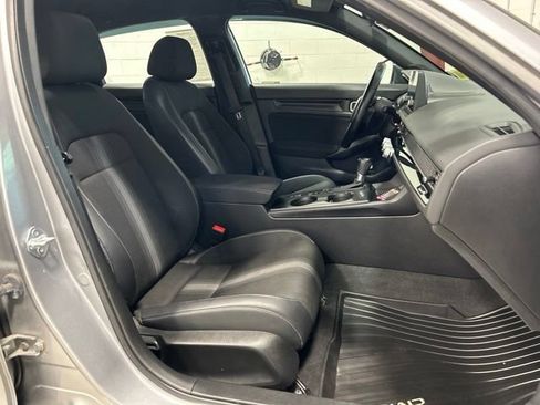 Used 2022 Honda Civic Sport image 12