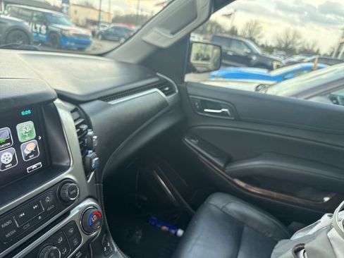 Used 2018 Chevrolet Tahoe LT image 15