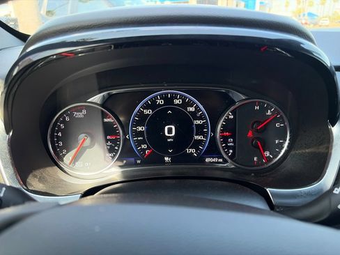 Used 2023 Chevrolet Traverse Premier w/ Redline Edition FWD image 7