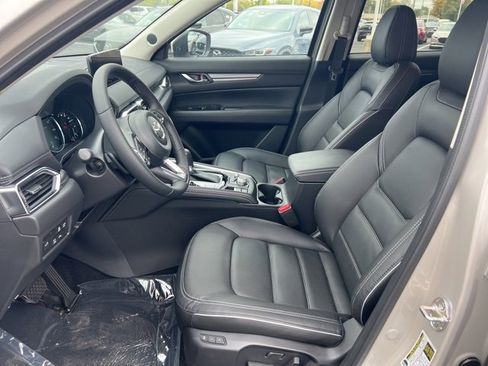 New 2025 MAZDA CX-5 AWD 2.5 S w/ Premium Plus Pkg image 18