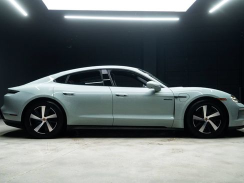 Used 2025 Porsche Taycan RWD image 8