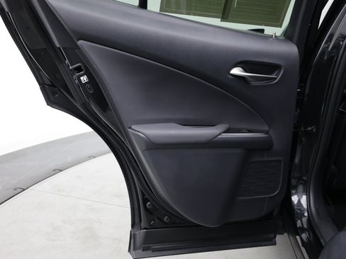 Used 2021 Lexus UX 200 w/ Accessory Package (Z2) FWD image 38