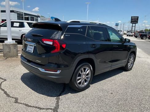 Used 2023 GMC Terrain SLT w/ Tech Package AWD/4WD image 25
