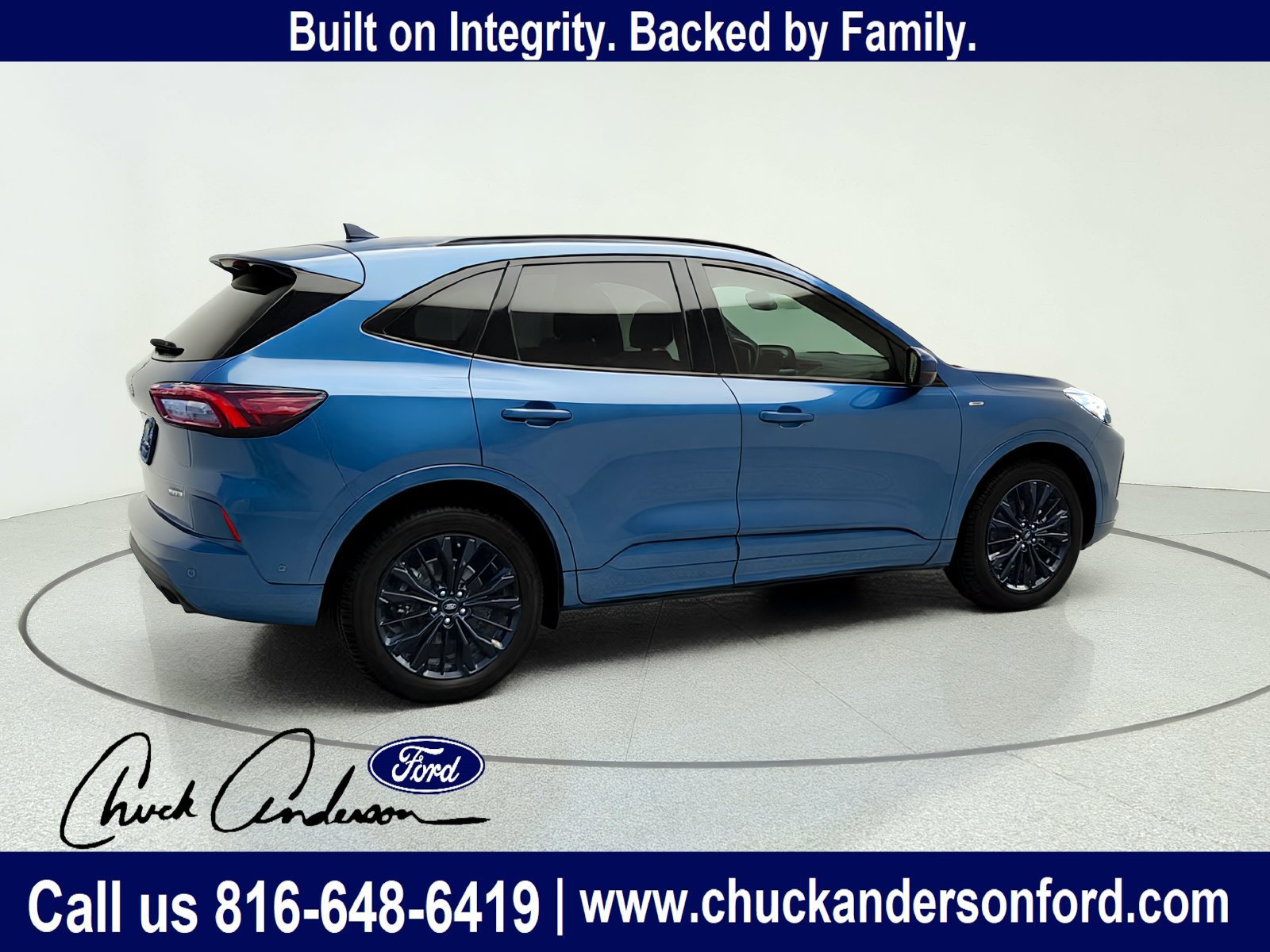Used 2023 Ford Escape ST-Line Elite w/ Premium Technology Package AWD/4WD image 8