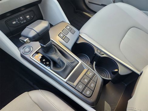 New 2026 Kia Sportage EX image 14