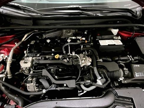 Used 2025 Toyota Corolla SE image 29