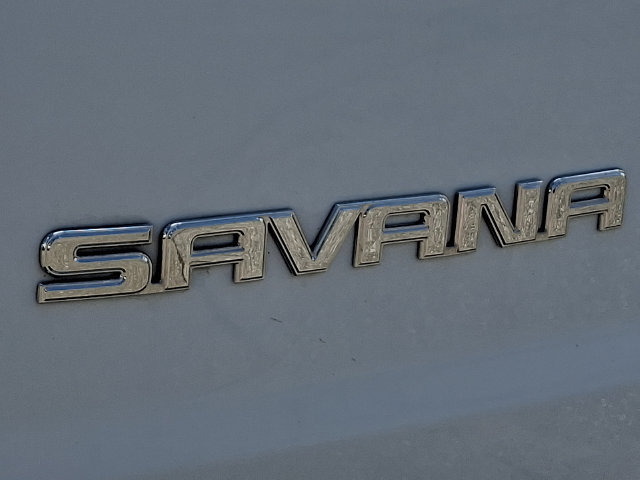 Used 2025 GMC Savana 2500 w/ Driver Convenience Package RWD image 33