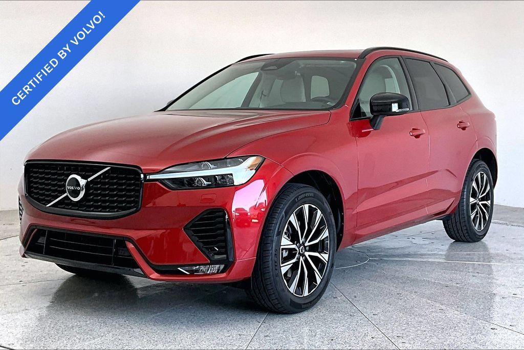 Certified 2024 Volvo XC60 B5 Core w/ Climate Package AWD/4WD image 14
