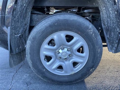 Used 2022 Toyota Tundra SR image 9