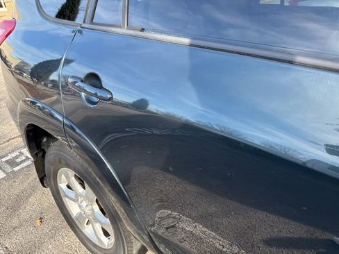 Used 2010 Toyota RAV4 Limited image 6