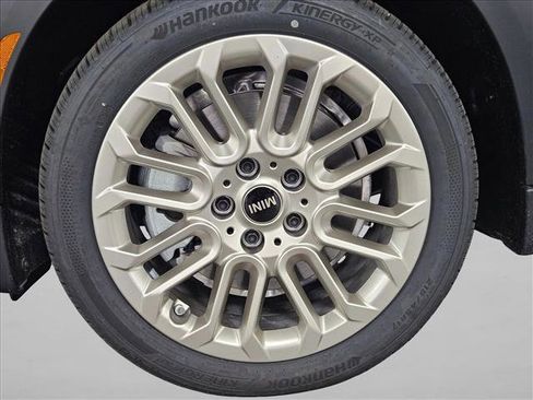 New 2026 MINI Cooper 4-Door Hardtop image 16