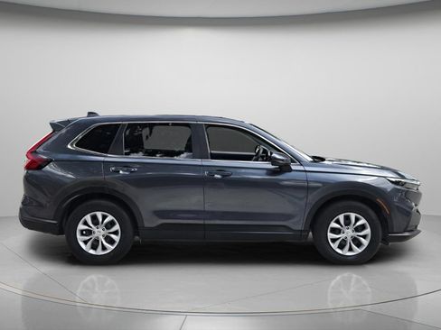 Certified 2025 Honda CR-V LX image 3