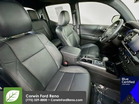 Used 2023 Toyota Tacoma TRD Sport image 32