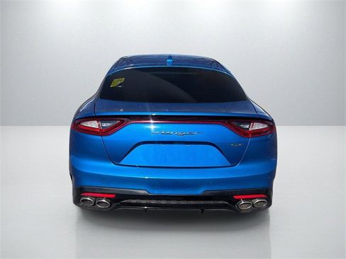 Used 2020 Kia Stinger GT2 image 6