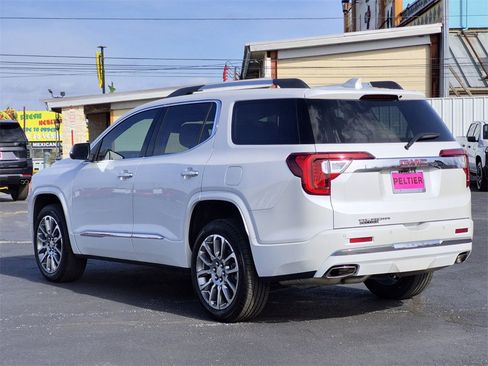 Certified 2023 GMC Acadia Denali w/ Denali Technology Package image 4