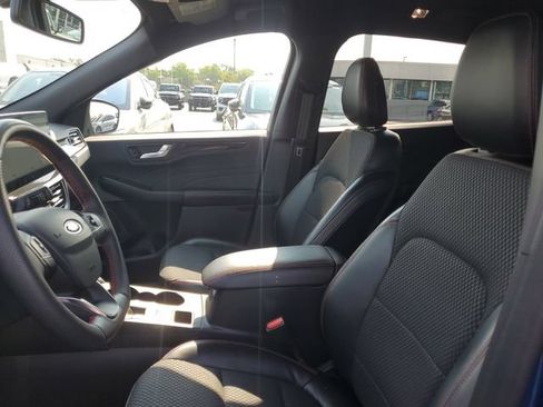 Used 2023 Ford Escape ST-Line Elite AWD/4WD image 8