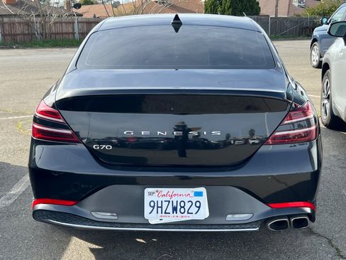 Used 2022 Genesis G70 2.0T image 5