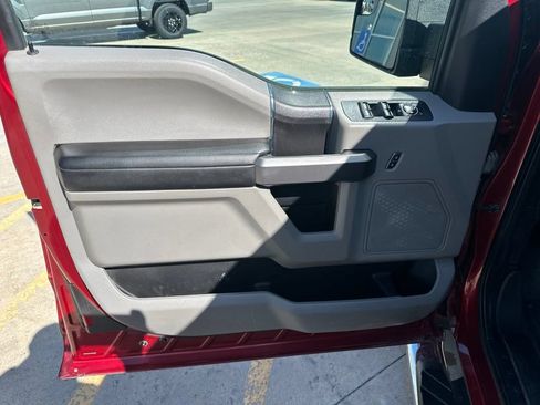 Used 2019 Ford F150 XLT AWD/4WD image 12