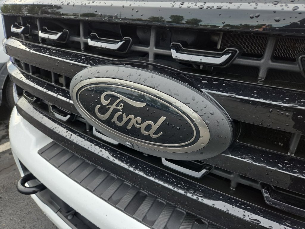 Certified 2024 Ford F350 Lariat w/ Black Appearance Package AWD/4WD image 2