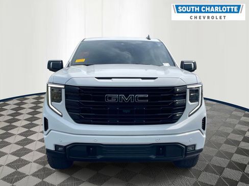 Used 2025 GMC Sierra 1500 Elevation w/ Elevation Premium Package image 2
