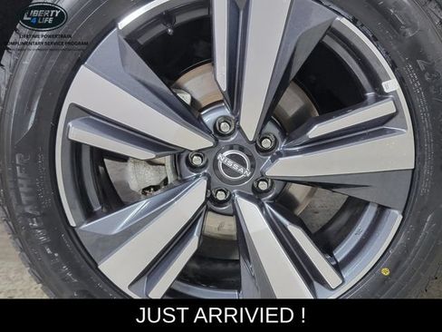 Used 2026 Nissan Rogue SL AWD/4WD image 10