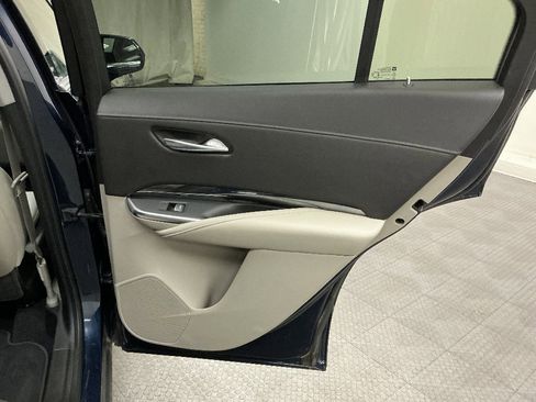 Used 2019 Cadillac XT4 Luxury w/ Cold Weather Package FWD image 28