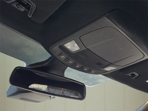 Used 2024 Ford Edge ST-Line image 34