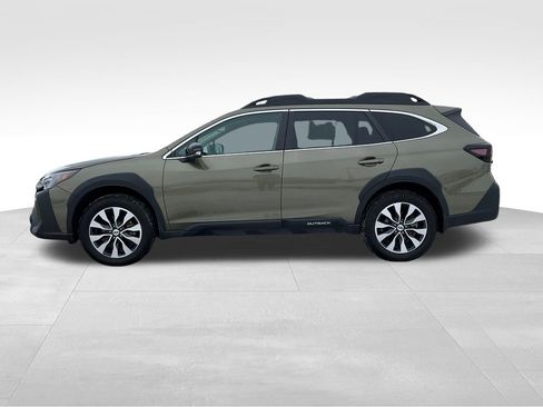 Used 2024 Subaru Outback Limited XT image 32