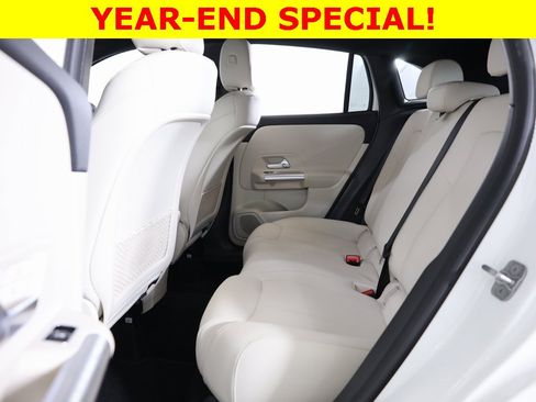 Certified 2025 Mercedes-Benz GLA 250 4MATIC image 32