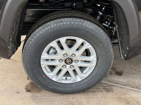 New 2025 Toyota Tundra SR5 image 6