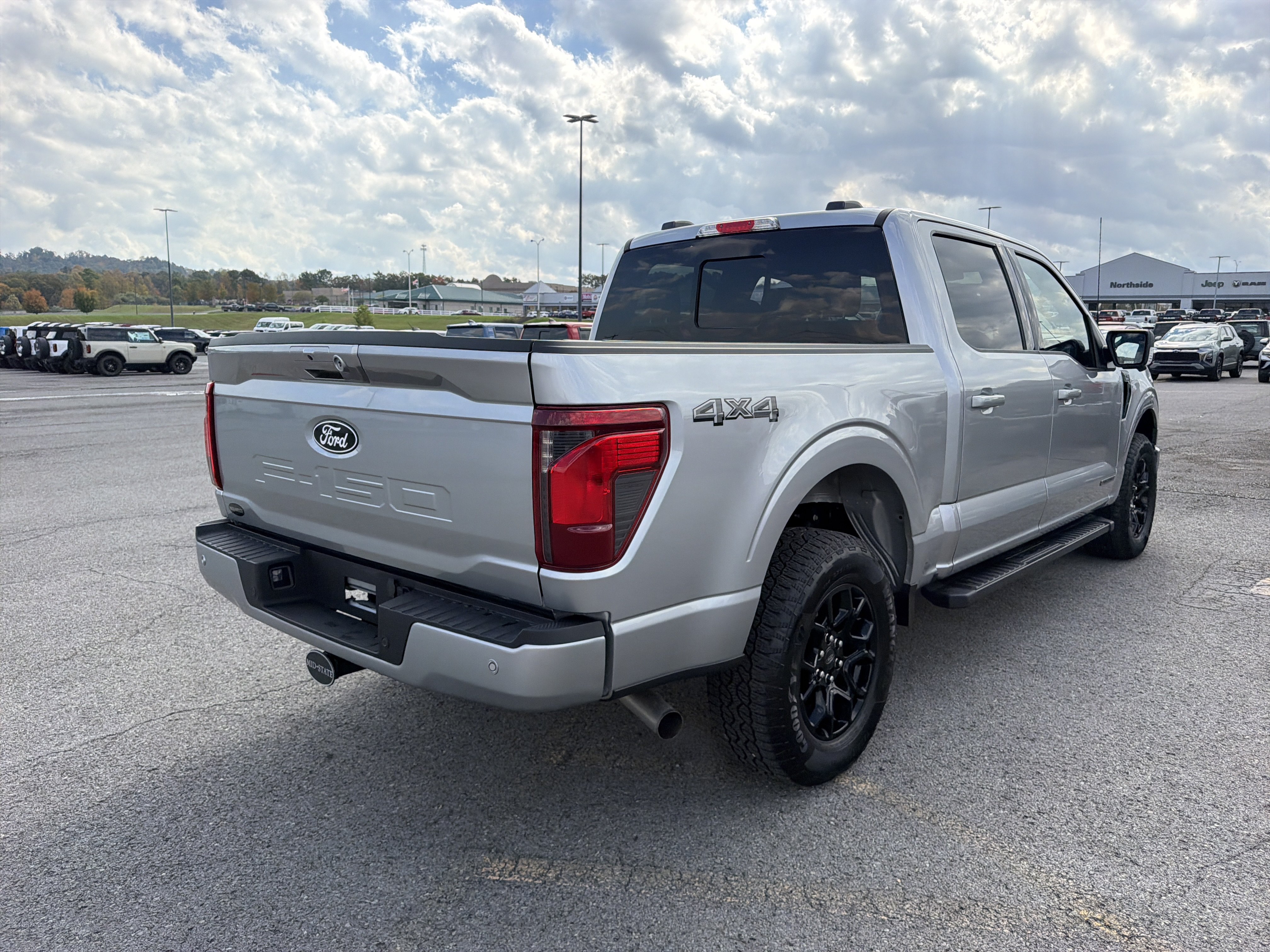 Used 2024 Ford F150 XLT w/ Equipment Group 302A MID AWD/4WD image 4