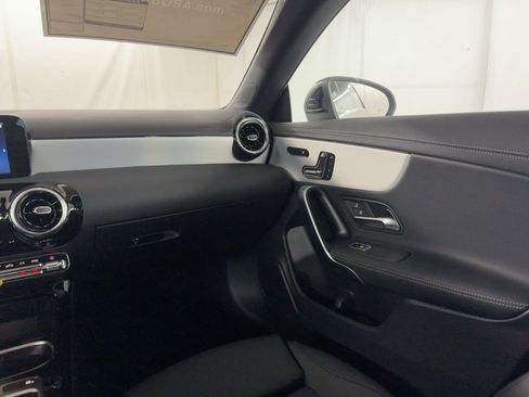 Used 2026 Mercedes-Benz CLA 250 image 28