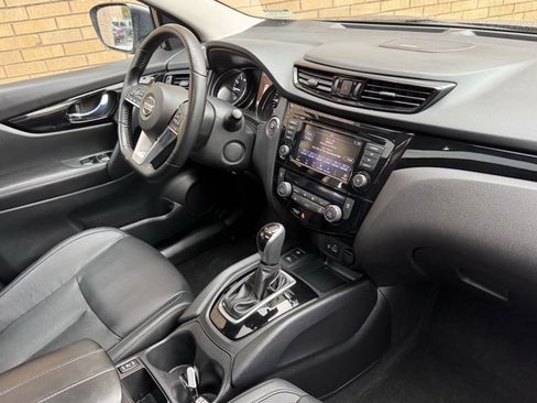 Used 2022 Nissan Rogue Sport SL w/ Premium Package image 64