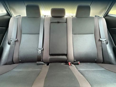 Used 2019 Toyota Corolla LE image 22