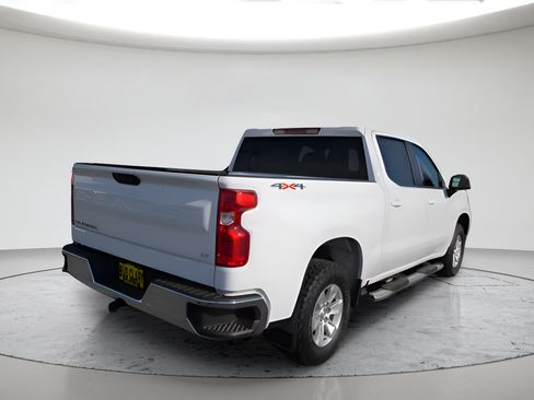 Used 2024 Chevrolet Silverado 1500 LT w/ Work Truck Package AWD/4WD image 3