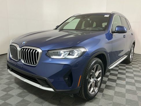 Certified 2024 BMW X3 xDrive30i w/ Convenience Package image 2