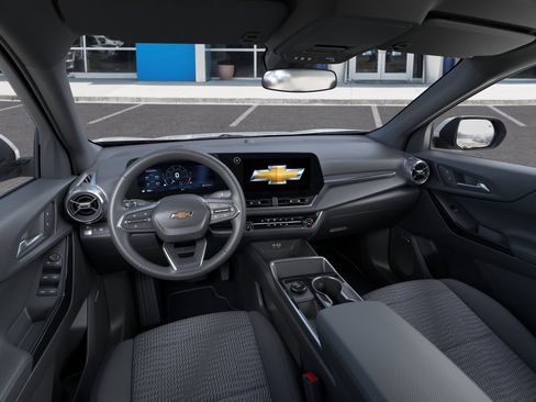 New 2026 Chevrolet Equinox LT image 17