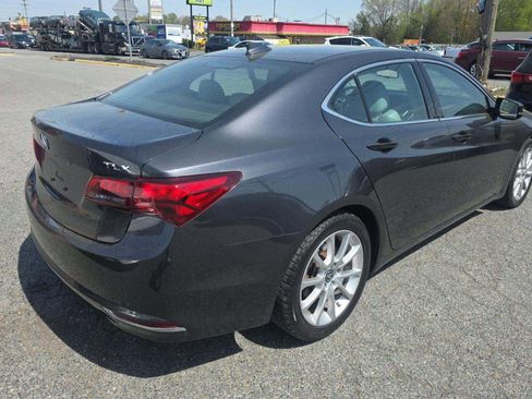 Used 2016 Acura TLX V6 image 2