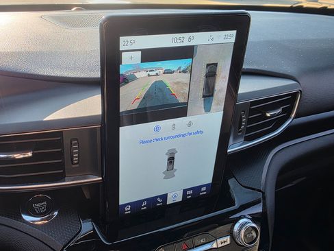 Used 2022 Ford Explorer ST w/ ST Street Pack image 5