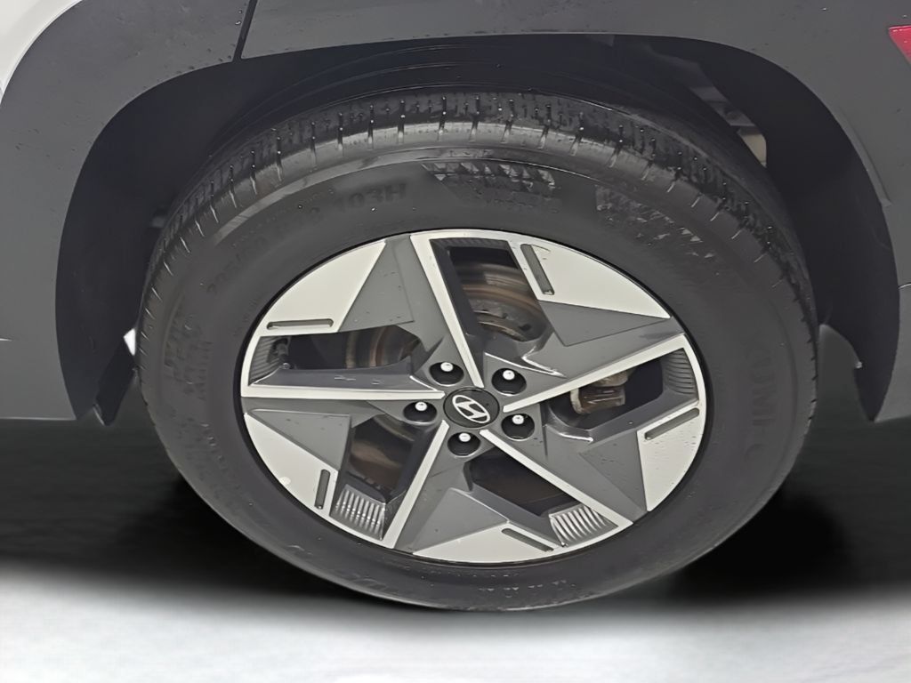 Certified 2025 Hyundai Tucson SEL AWD/4WD image 40